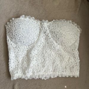 Strapless lace shirt